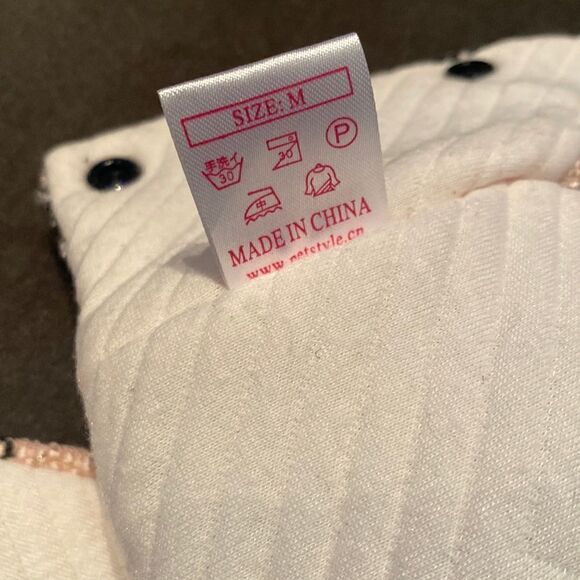 Dog Coat Pink & Black Plaid with Pleated Back Size M (small dog M) NWT - Picture 6 of 7